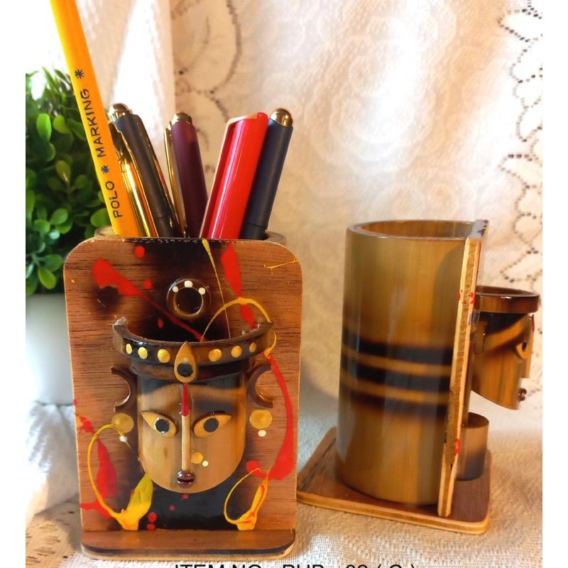 Half Round Penstand withBamboo or Terracottafigures